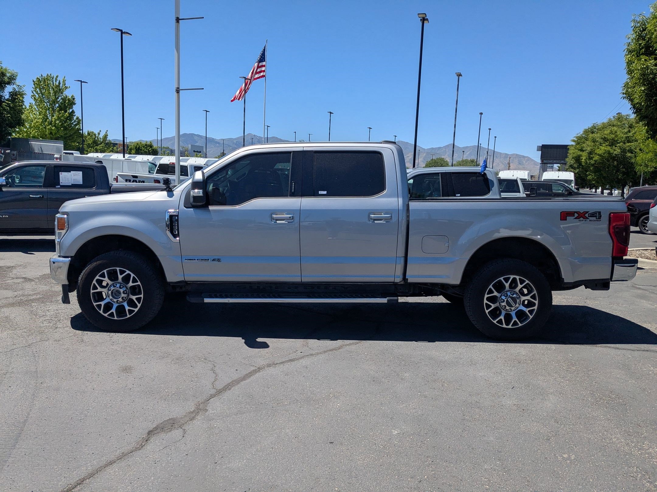 Certified 2020 Ford F250 Lariat w/ Lariat Value Package AWD/4WD image 9