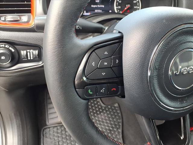 Used 2022 Jeep Renegade Trailhawk w/ Trailer Tow Group image 23