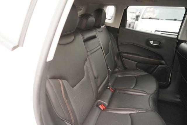 Used 2019 Jeep Compass Limited w/ Safety & Security Group AWD/4WD image 16