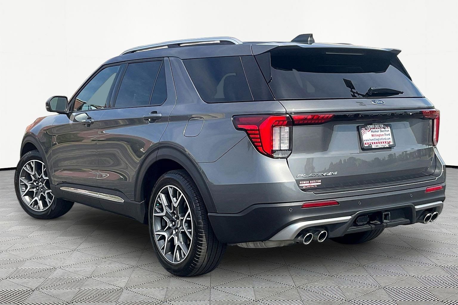 Certified 2025 Ford Explorer Platinum w/ Ultimate Package RWD image 10