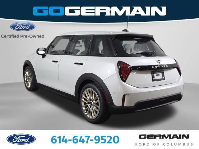 Used 2025 MINI Cooper S FWD image 9