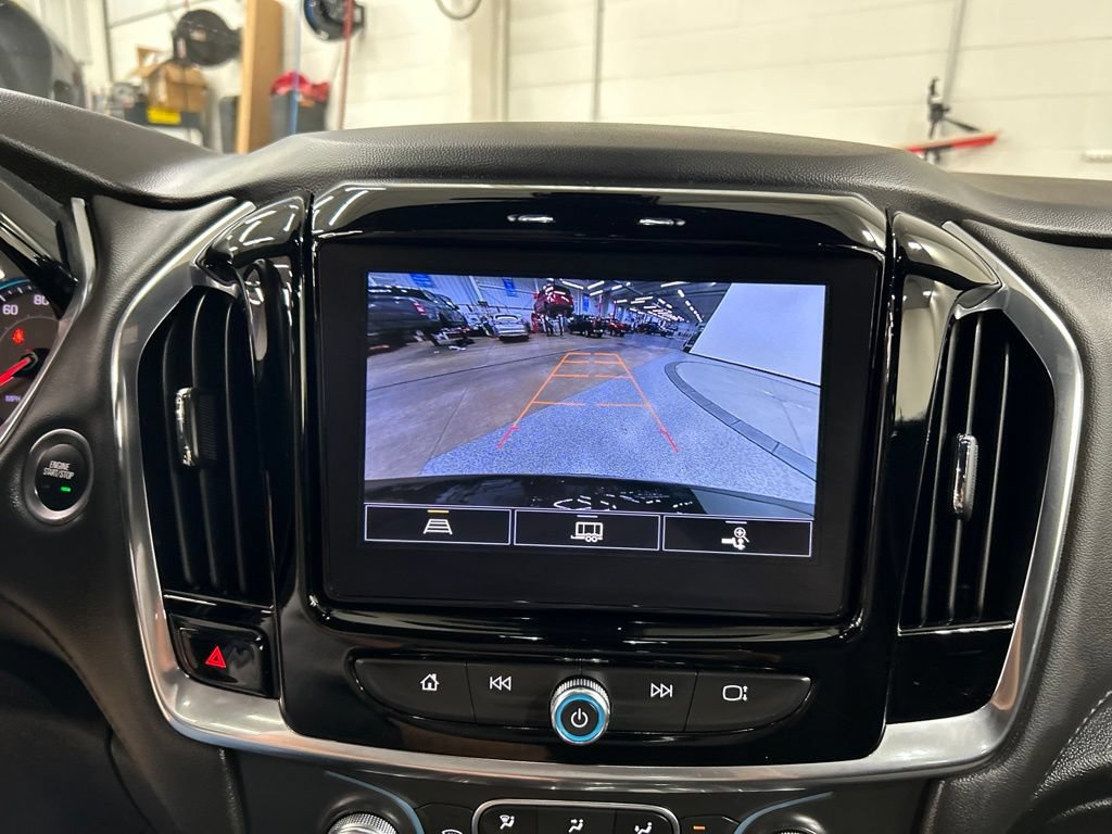 Used 2023 Chevrolet Traverse LT w/ LPO, Floor Liner Package AWD/4WD image 21