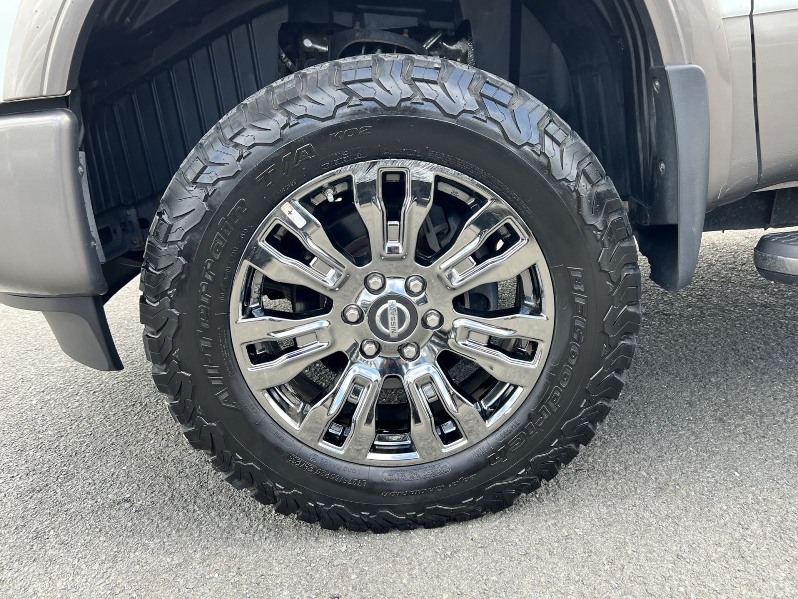 Used 2019 Nissan Titan Platinum Reserve w/ Platinum Utility Package AWD/4WD image 20