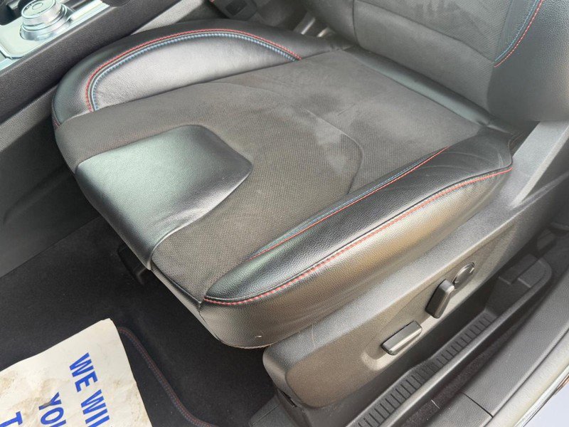 Certified 2024 Ford Edge ST w/ Equipment Group 401A image 30