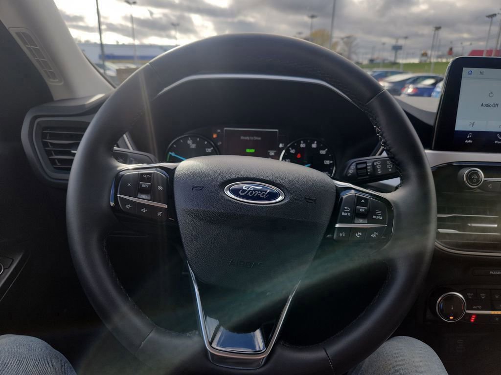 Certified 2022 Ford Escape SE w/ Convenience Package image 13