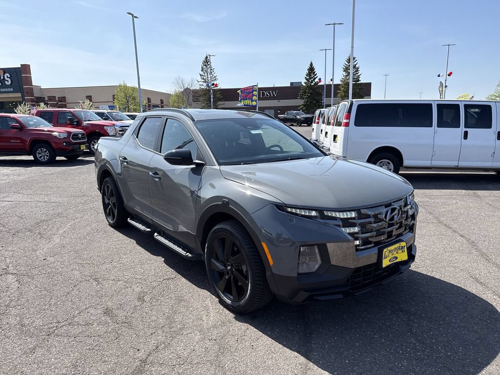 Used 2024 Hyundai Santa Cruz Night AWD/4WD image 5