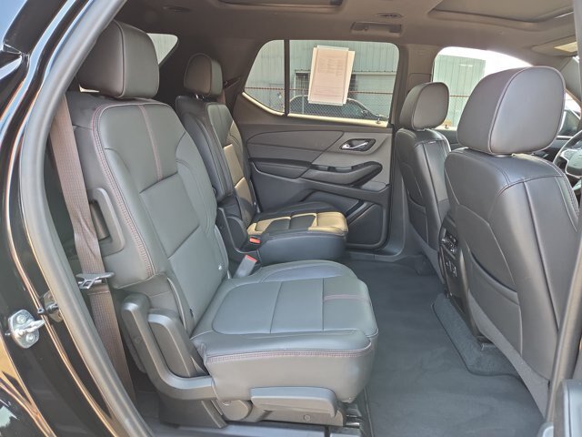 Used 2023 Chevrolet Traverse RS AWD/4WD image 16