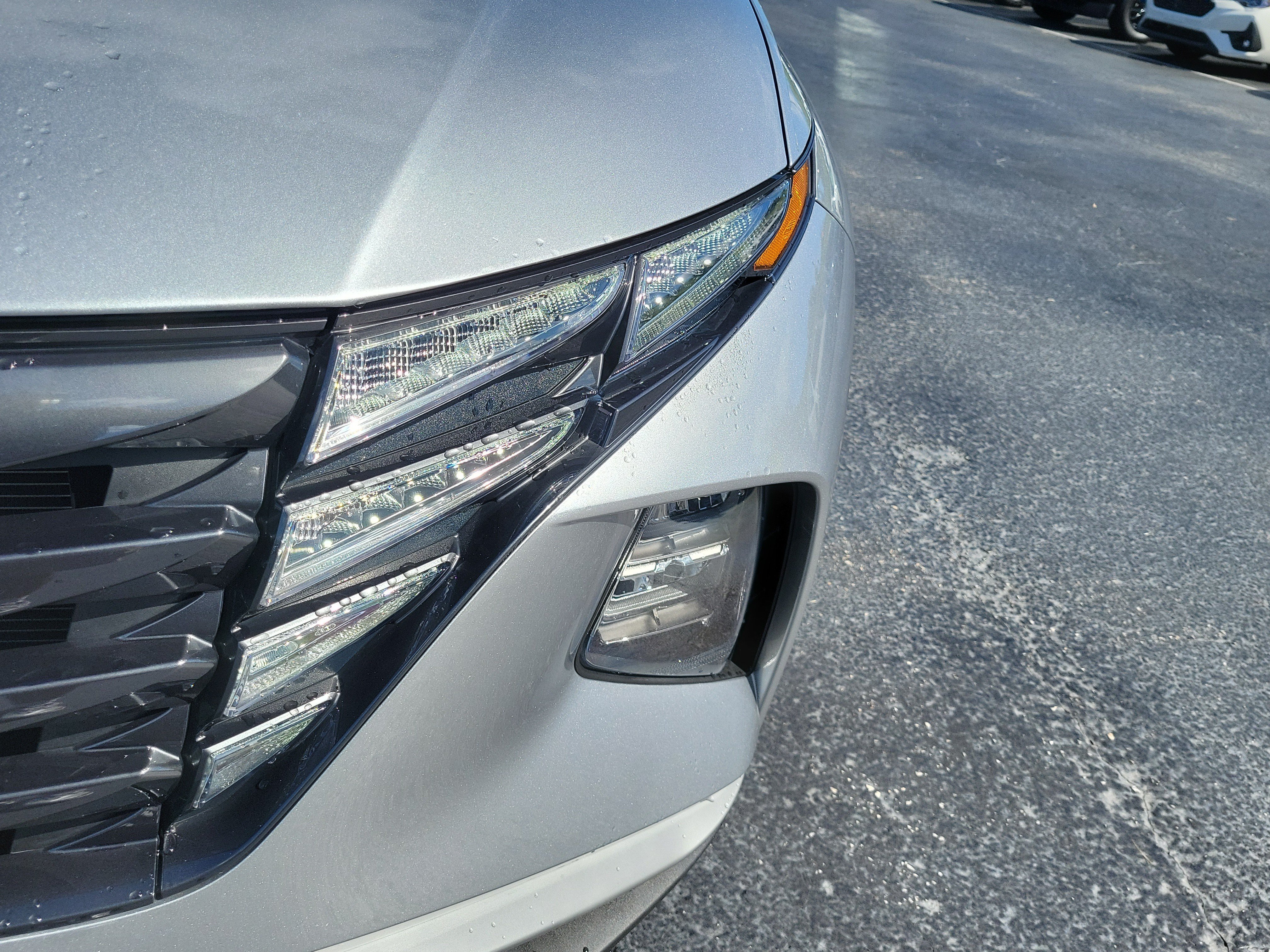 Used 2024 Hyundai Tucson SEL FWD image 3