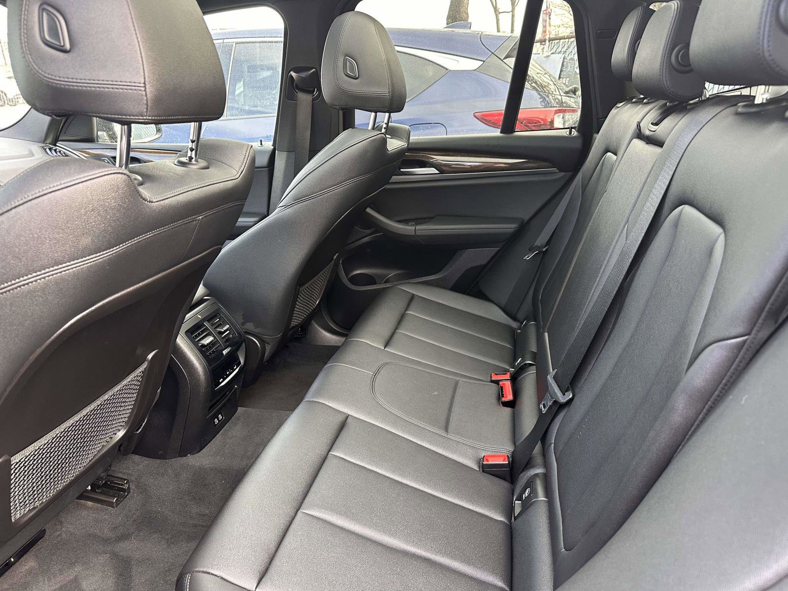 Used 2021 BMW X3 xDrive30i w/ Convenience Package image 12