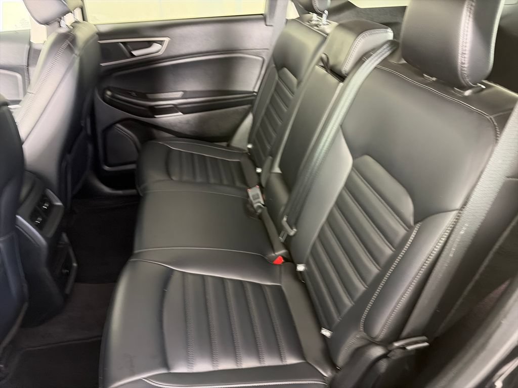 Certified 2024 Ford Edge SEL AWD/4WD image 13