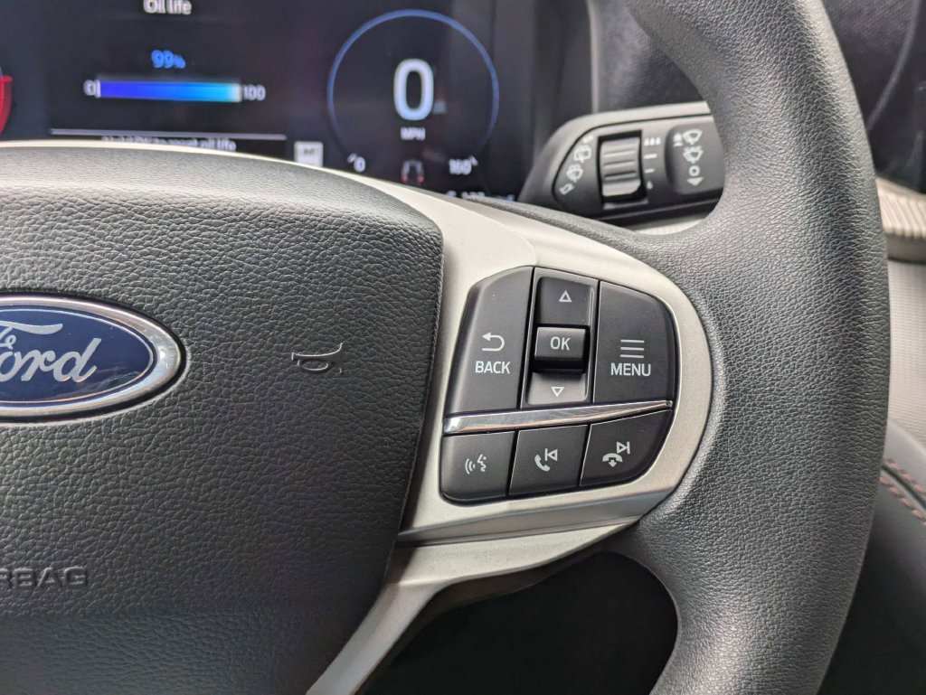 Certified 2026 Ford Explorer Active RWD image 27