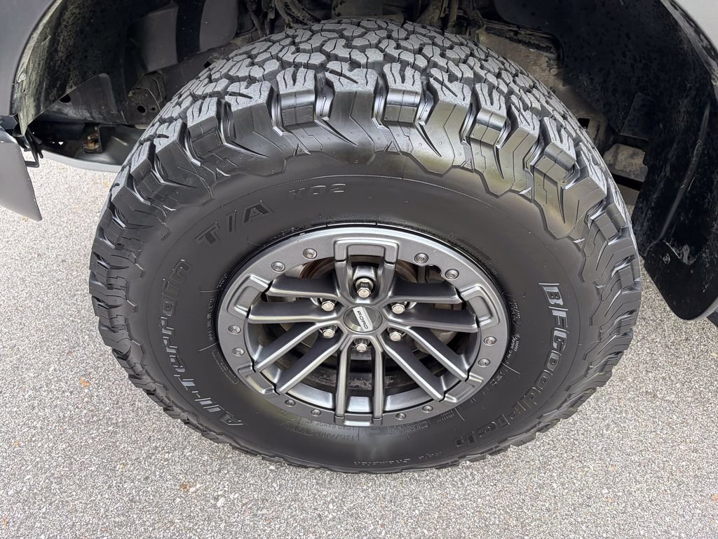 Certified 2019 Ford F150 Raptor w/ Equipment Group 802A Luxury AWD/4WD image 44