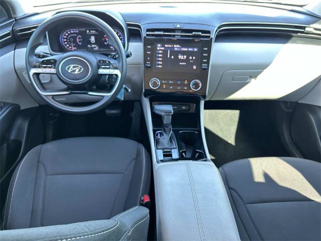 Used 2024 Hyundai Tucson SE image 13