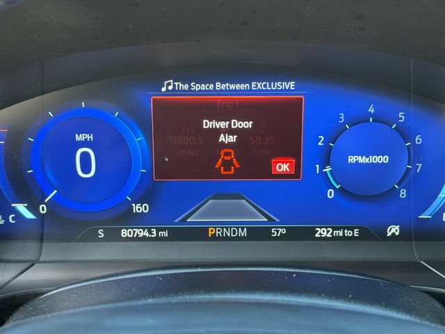 Certified 2020 Ford Escape Titanium w/ Titanium Premium Package 2.0 AWD/4WD image 25