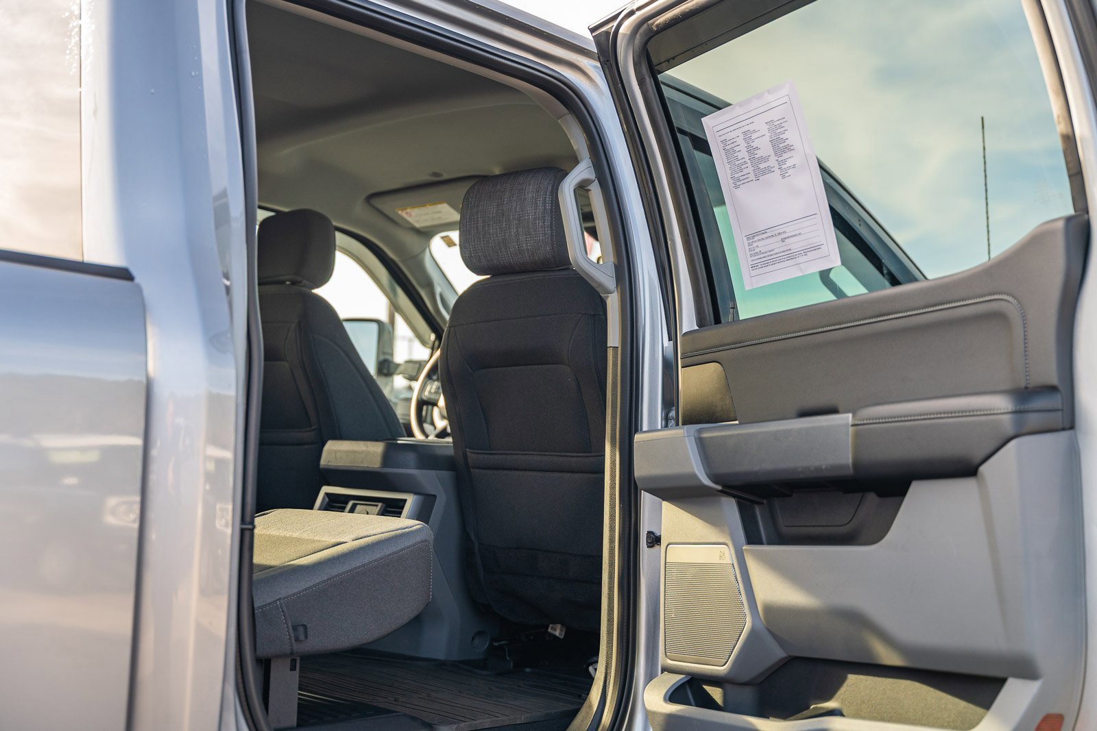 Certified 2023 Ford F250 XLT w/ XLT Premium Package image 18