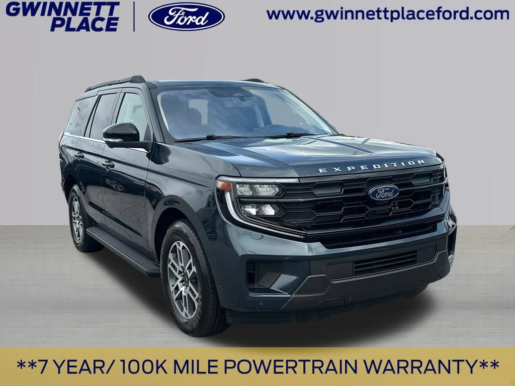 Certified 2025 Ford Expedition Active RWD image 3
