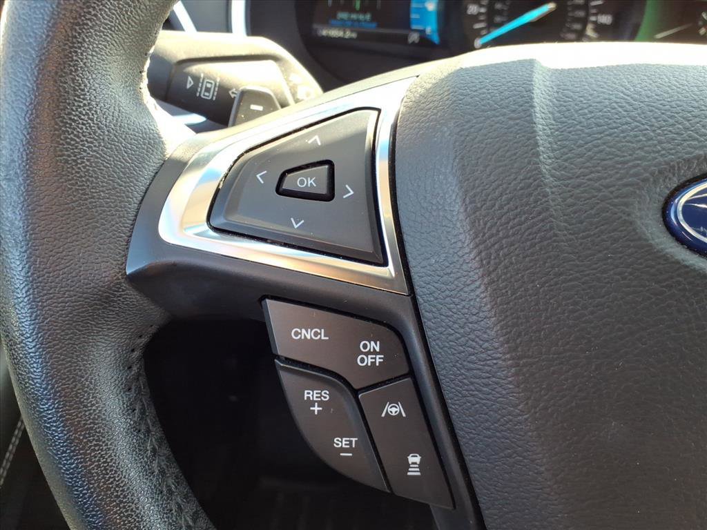 Certified 2020 Ford Edge Titanium w/ Equipment Group 301A image 17