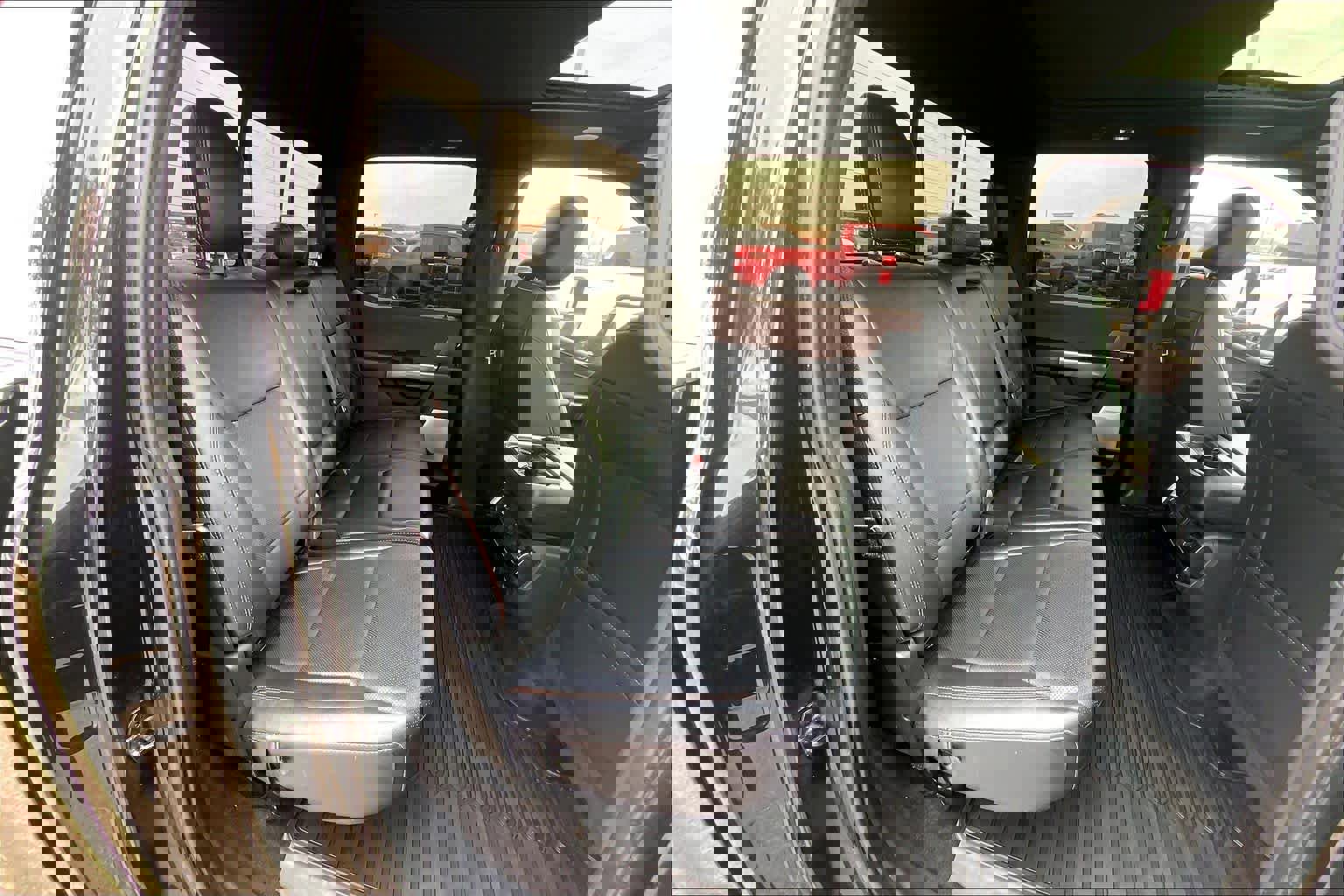 Certified 2021 Ford F150 Lariat w/ Equipment Group 502A High image 19