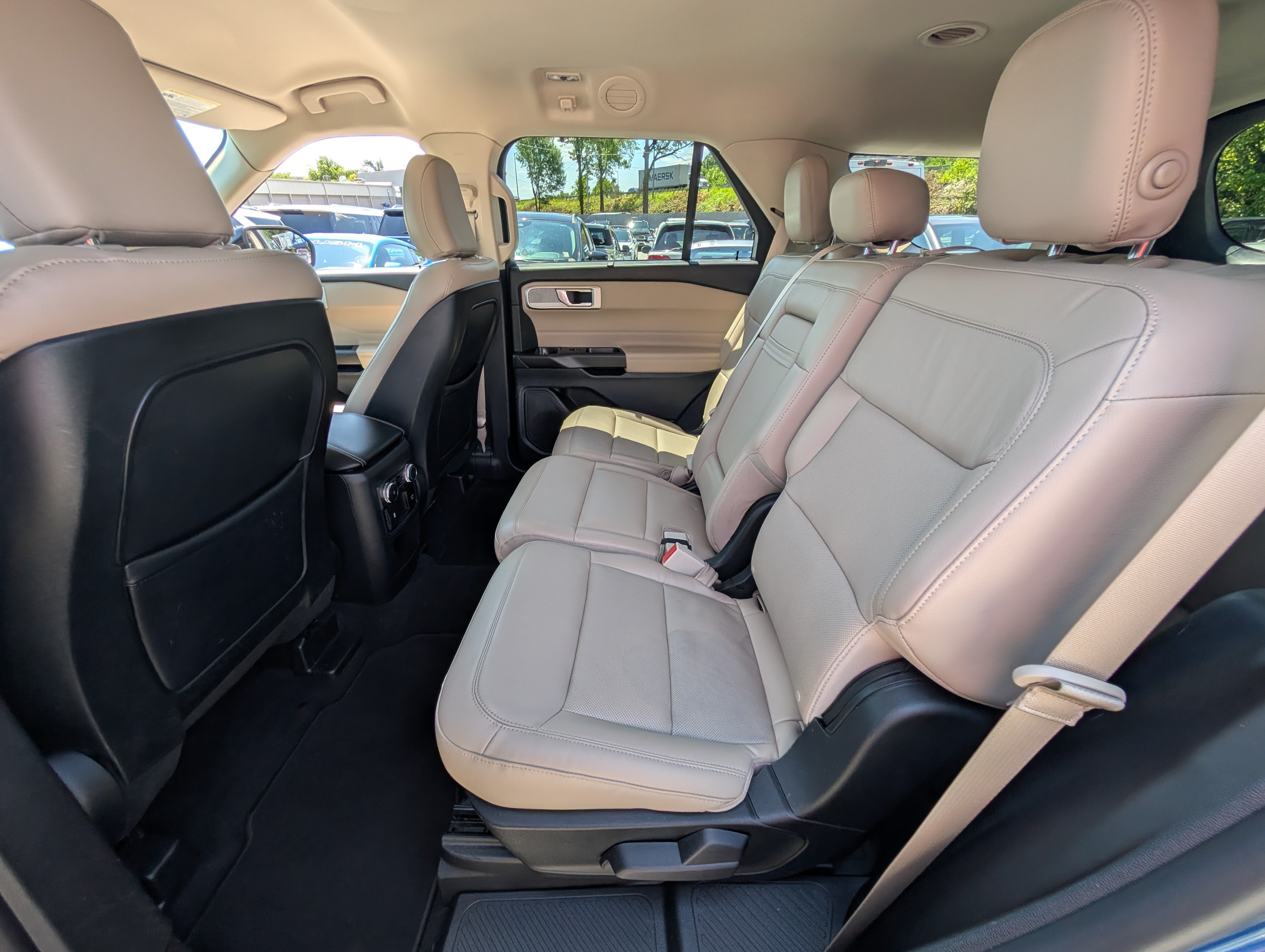 Certified 2020 Ford Explorer Limited AWD/4WD image 18