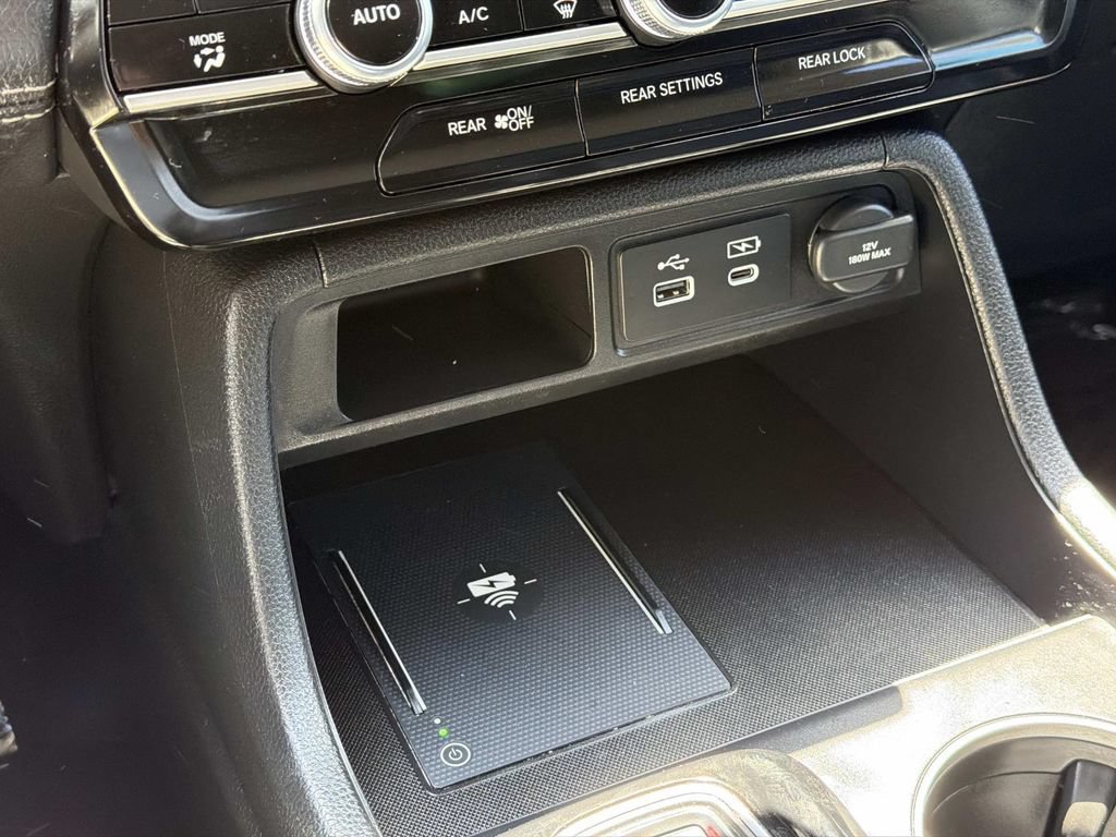 Used 2025 Honda Pilot EX-L image 25