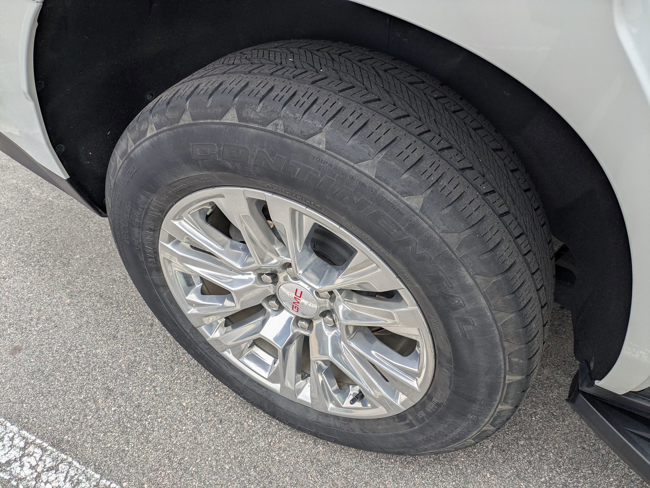 Used 2021 GMC Yukon Denali image 36