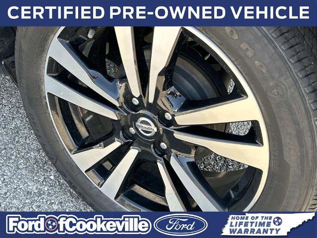 Used 2020 Nissan Kicks SR w/ SR Premium Package FWD image 12