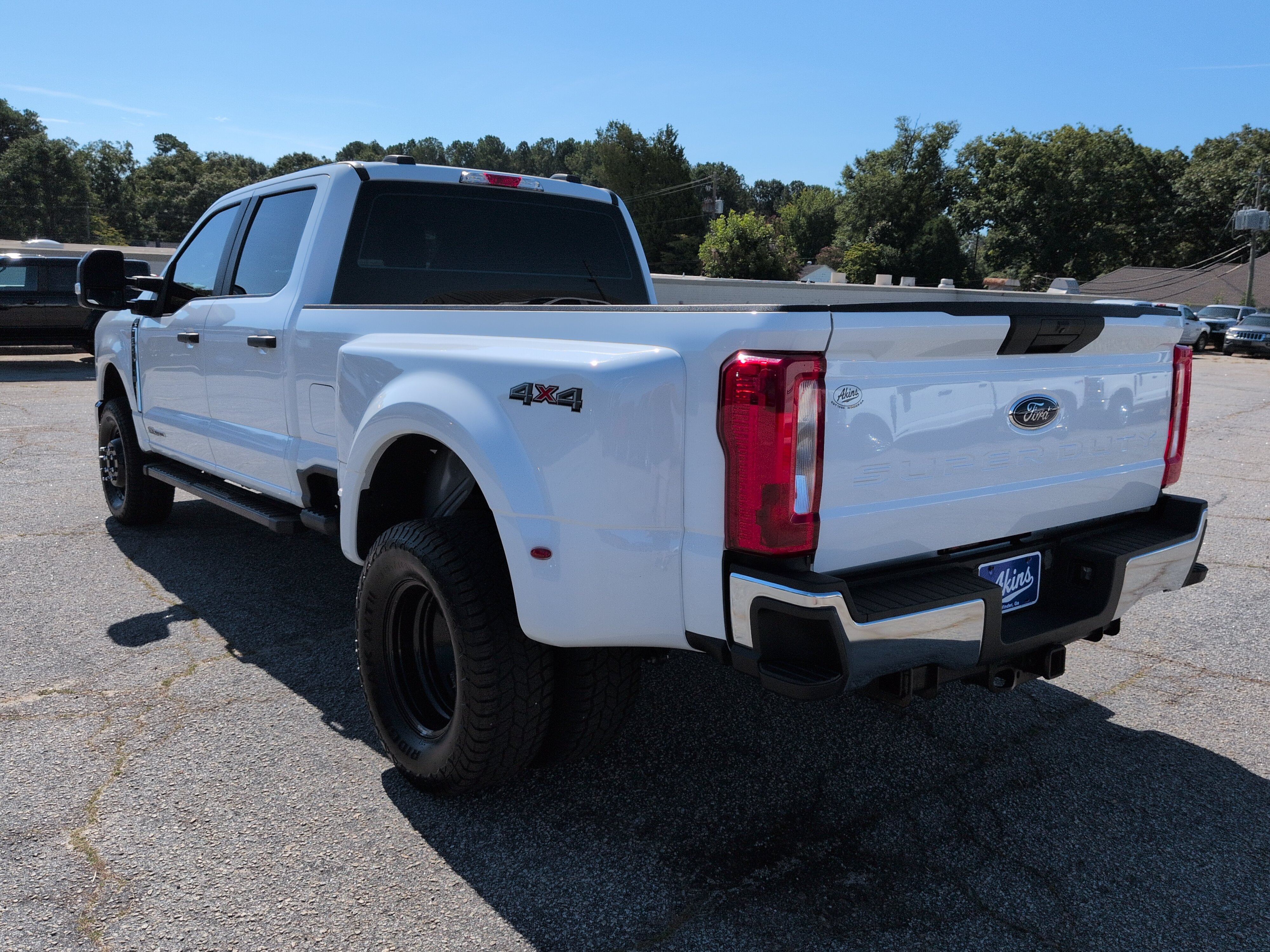 Certified 2023 Ford F350 XL AWD/4WD image 5