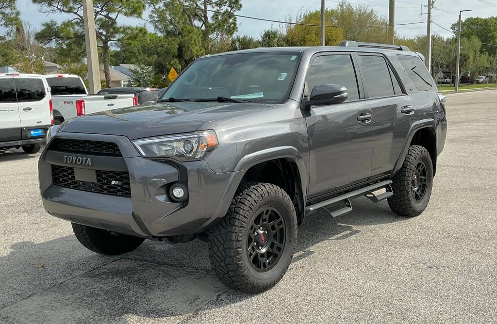 Used 2022 Toyota 4Runner SR5 Premium w/ Moonroof Package image 1