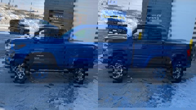 Used 2017 Toyota Tacoma SR5 image 6