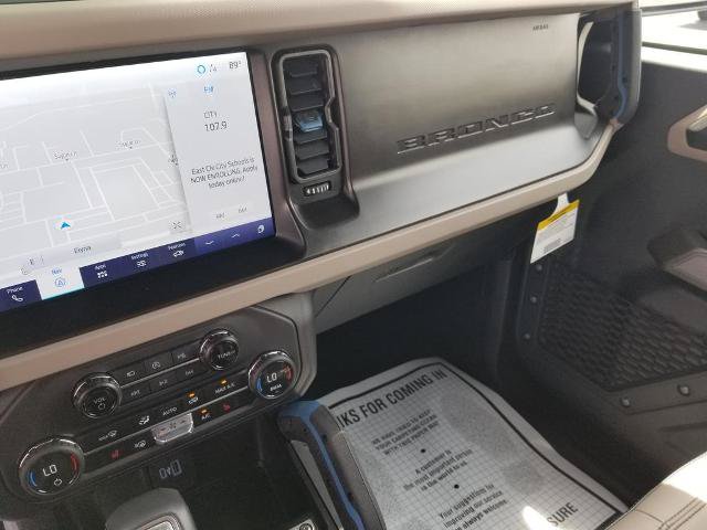 Certified 2023 Ford Bronco Wildtrak AWD/4WD image 20