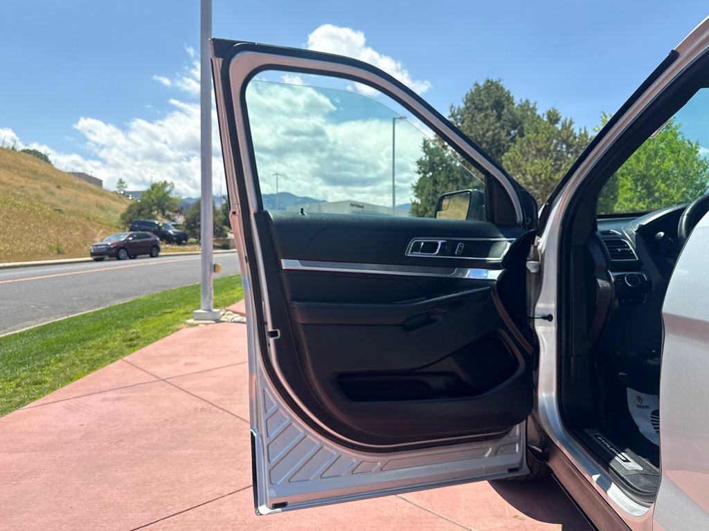 Certified 2018 Ford Explorer Sport AWD/4WD image 10