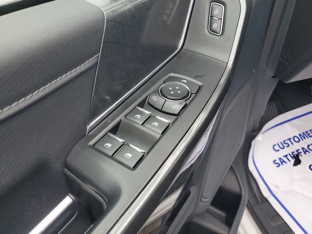 Certified 2022 Ford F150 XLT w/ Equipment Group 302A High image 16