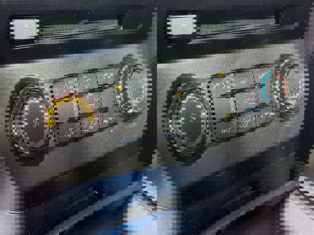 Certified 2018 Ford F150 XL w/ Equipment Group 101A Mid image 18