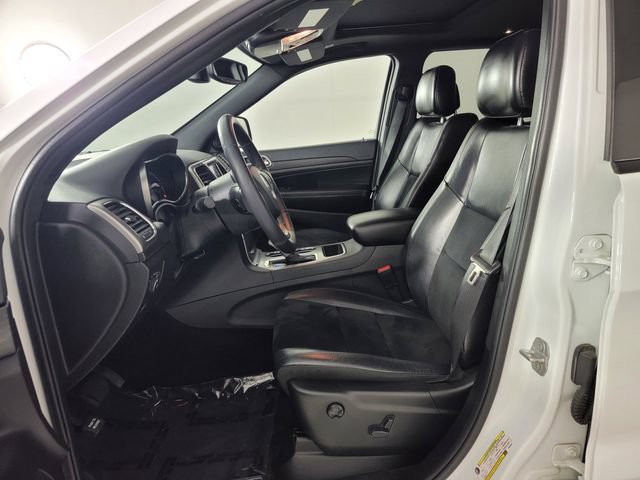 Used 2018 Jeep Grand Cherokee Altitude AWD/4WD image 13