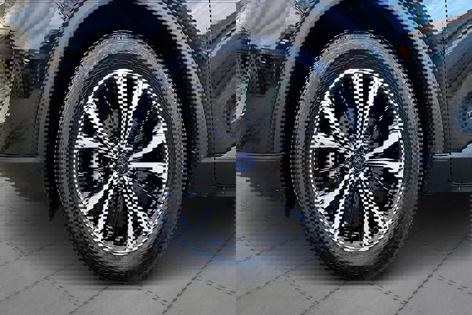 Certified 2021 Ford Escape SE w/ SE Sport Appearance Package image 12