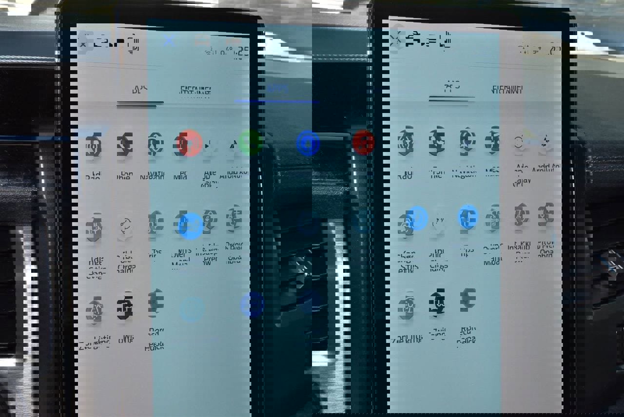 Certified 2025 Ford F150 Lightning Flash image 30