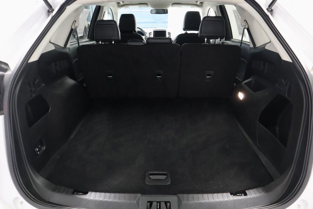 Certified 2024 Ford Edge SEL AWD/4WD image 14