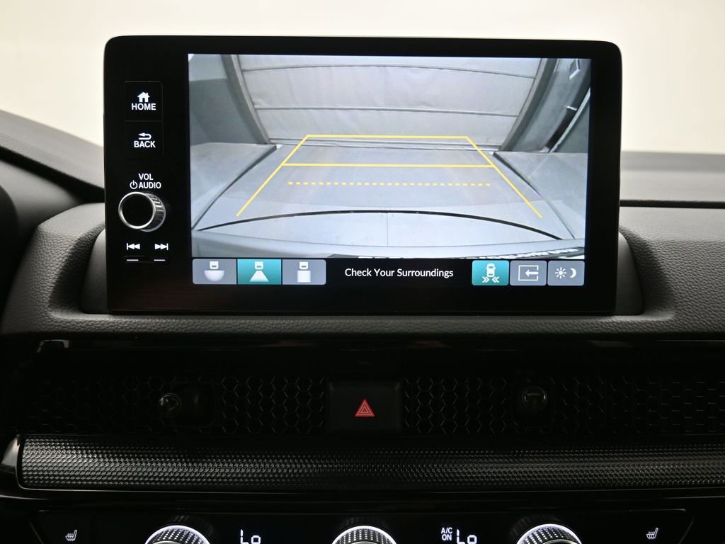 Used 2024 Honda CR-V Sport Touring image 3