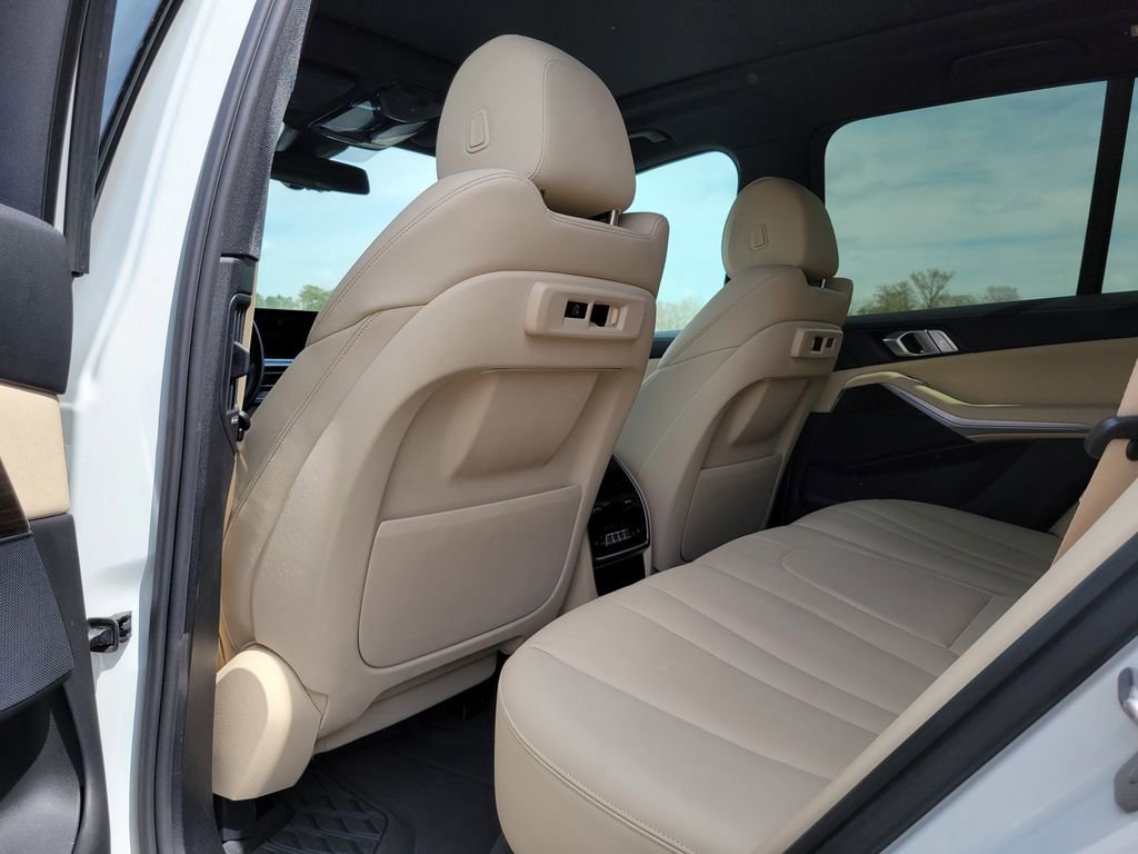 Used 2020 BMW X5 xDrive40i w/ Premium Package image 15