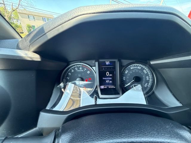 Used 2021 Toyota Tacoma TRD Sport w/ Technology Package AWD/4WD image 20