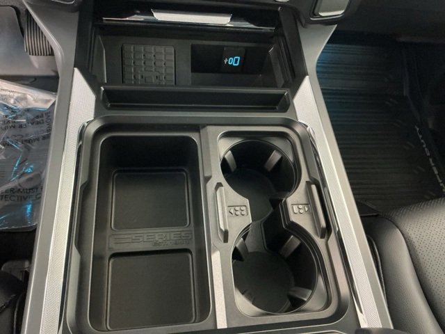 Certified 2025 Ford F350 Lariat w/ Black Appearance Package image 22