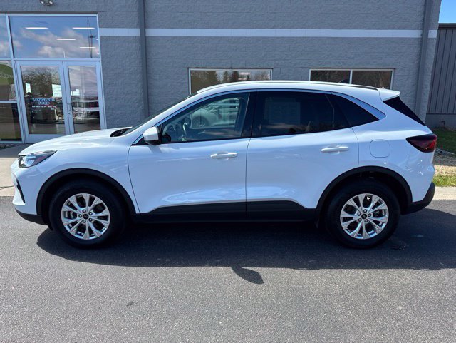 Certified 2023 Ford Escape Active w/ Tech Pack #2 AWD/4WD image 4
