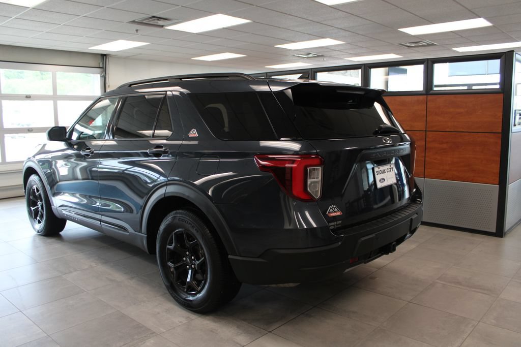 Certified 2022 Ford Explorer Timberline AWD/4WD image 3