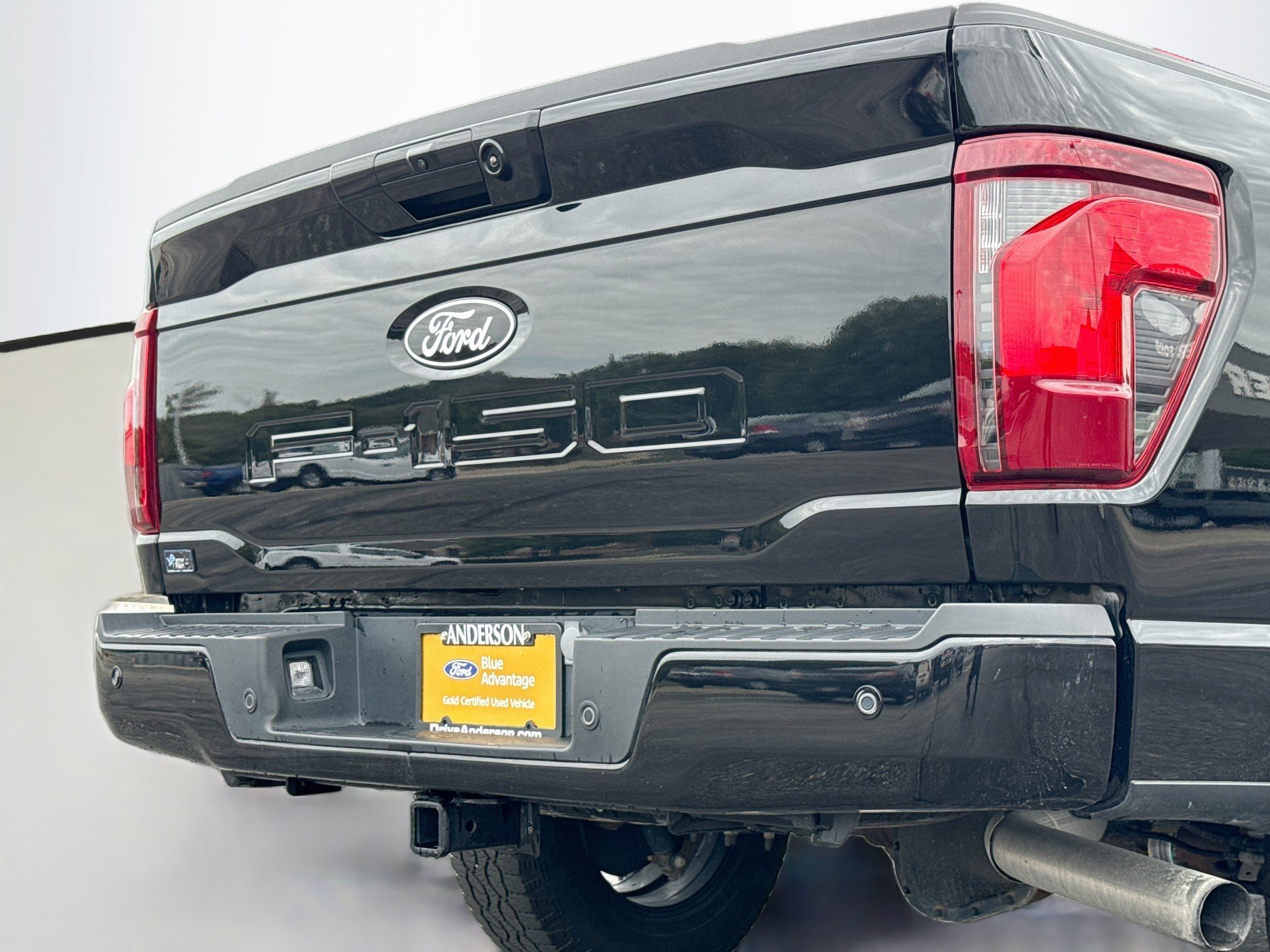 Certified 2024 Ford F150 XLT w/ Equipment Group 302A MID AWD/4WD image 6