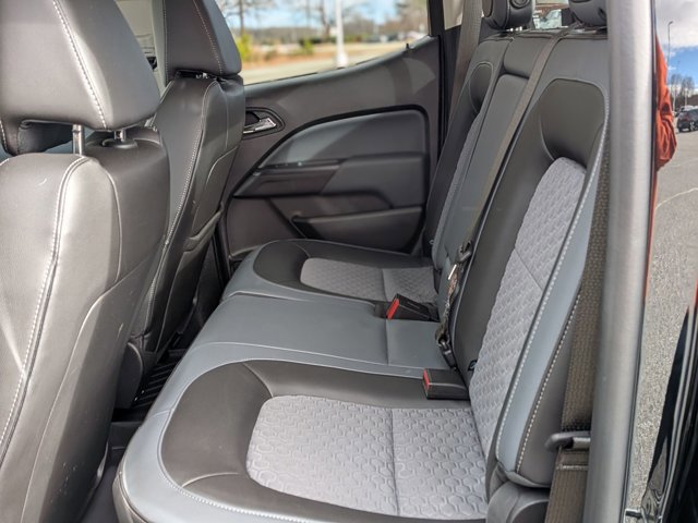 Used 2022 Chevrolet Colorado Z71 image 28