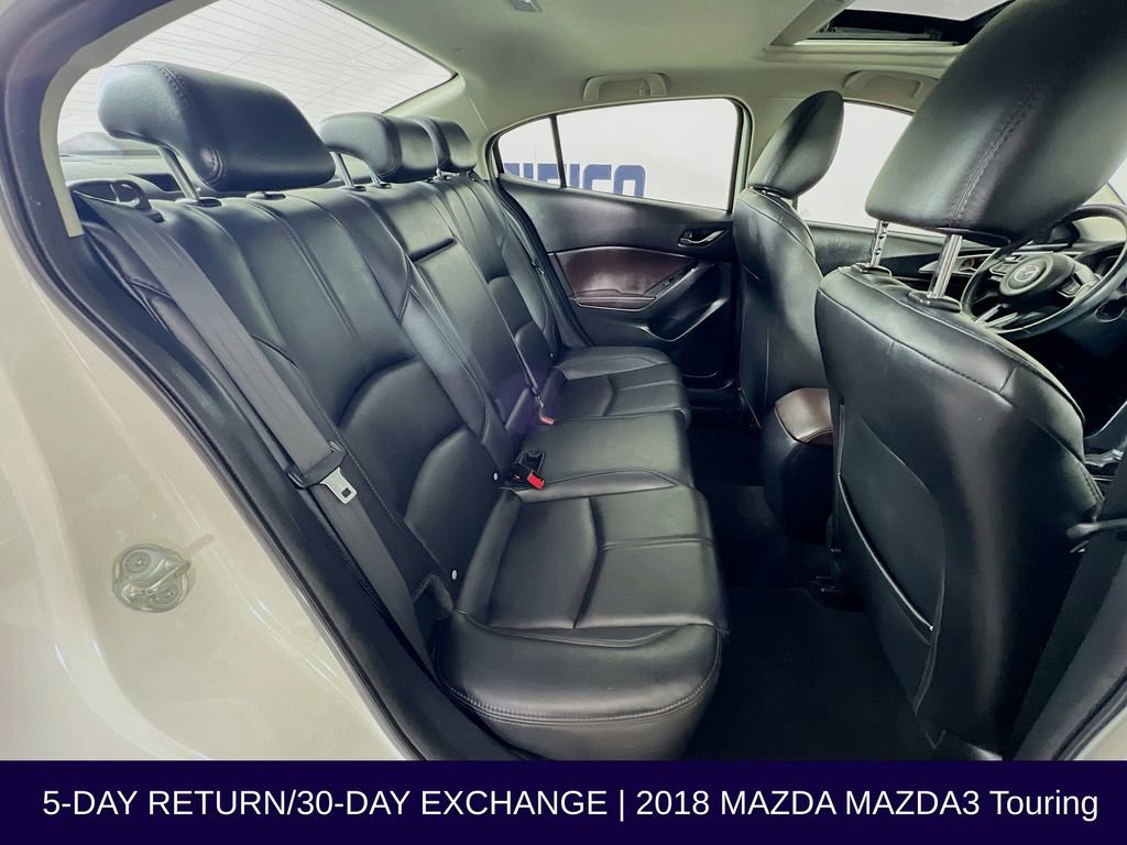 Used 2018 MAZDA MAZDA3 Touring image 32