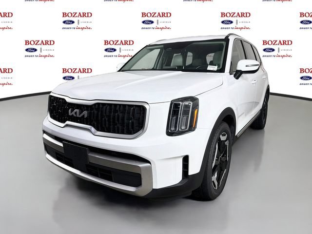 Used 2023 Kia Telluride EX AWD/4WD image 4