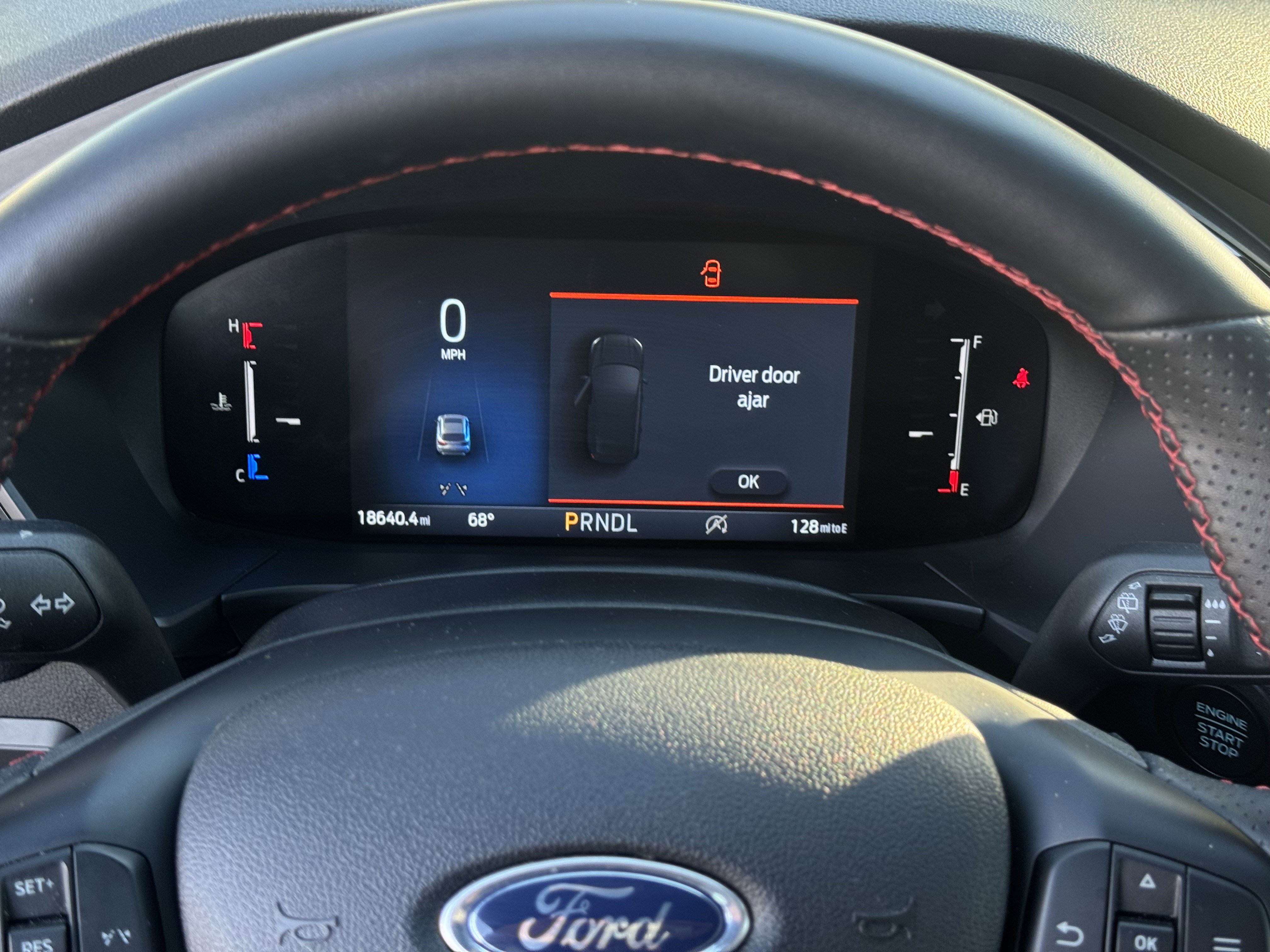 Certified 2025 Ford Escape ST-Line image 17