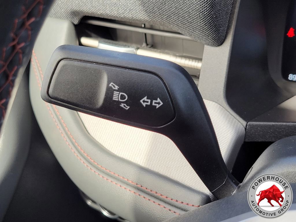 Certified 2025 Ford Explorer Active image 32