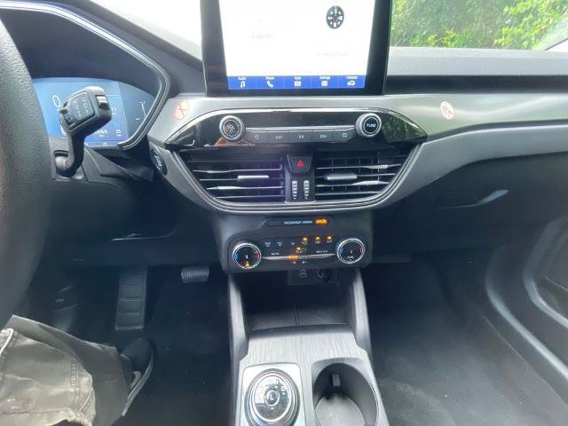 Certified 2025 Ford Escape Active FWD image 11